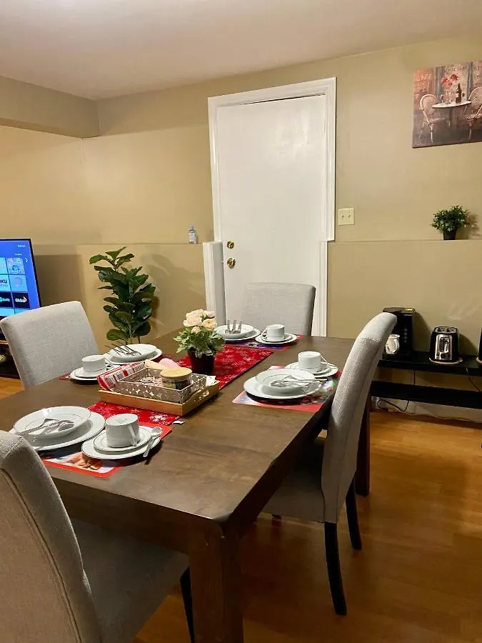 Apartment Grace Oasis With 2 Connected Bedrooms With A Pull-Out Couch Halifax